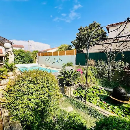 Apartment Soleil - Piscine, Parking, Jardin, Calme, Wifi, 2 Personnes