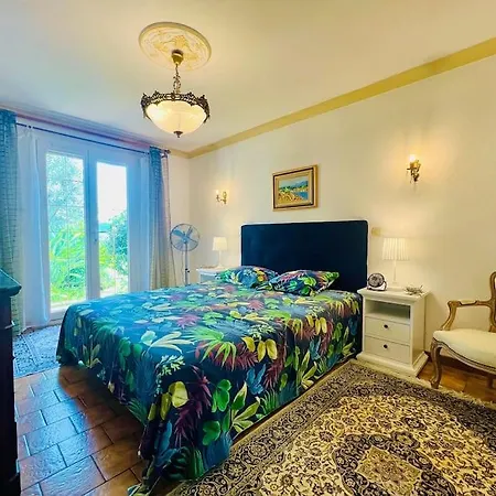 Apartment Soleil - Piscine, Parking, Jardin, Calme, Wifi, 2 Personnes Istres